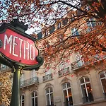 Urban Flat 170 - Amelot Apartment In Center Of Paris