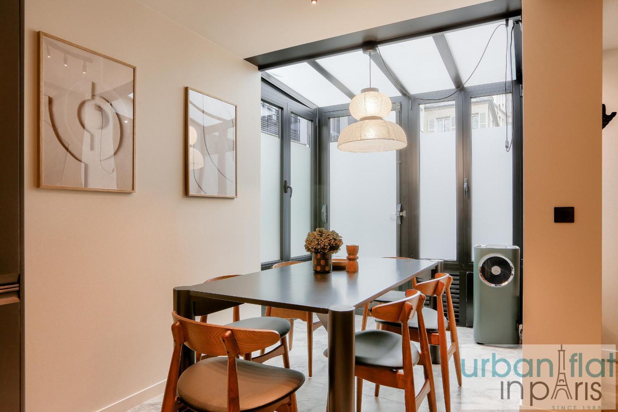 Urban Flat 170 - Amelot In Center Of Appartamento